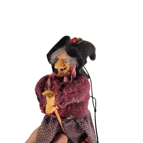 Vintage Witch Doll 9" Handmade Fabric & Resin Broomstick Hanging Decor Halloween - Picture 3 of 16